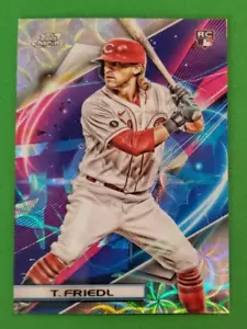 TJ FRIEDL RC 2022 TOPPS COSMIC CHROME #117 NUCLEO rifrattore rosso - Foto 1 di 2