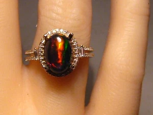 2,1 ct. Welo Opal und Diamant Ring, massiv 14k Gelbgold - Bild 1 von 11