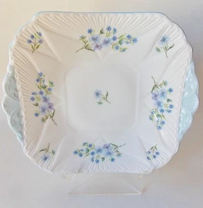 PRETTY SHELLEY BLUE ROCK SQUARE HANDLED 9 1/2" CAKE PLATE BLUE AND WHITE CHINA - Picture 1 of 12