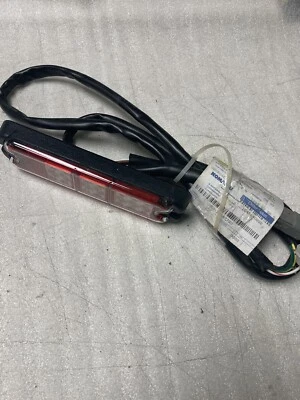 Combo de luz y arnés trasero Komatsu 3EB-55-A7720 Foto 1 de 3