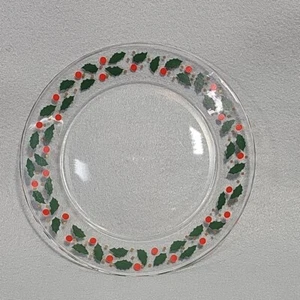 Arcoroc France 8” Christmas Red Holly Berry Salad Dessert Glass Plate - Picture 1 of 2