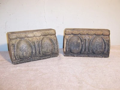 Par de fragmentos antiguos de moldeo de friso de piedra arquitectónica de terracota #2 Foto 1 de 4