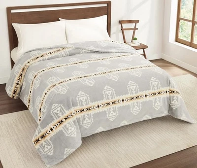 Pendleton Faux Fur Luxe Blanket QUEEN 98 in. x 92 in. Cross Roads Polyester New - Image 1 of 4