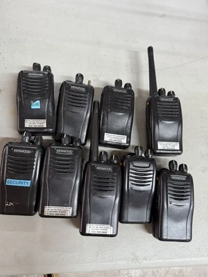 Lote de 9 radio portátil bidireccional Kenwood TK-2360 VHF Foto 1 de 4