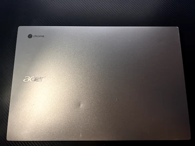 宏碁 Chromebook 715 15.6 英寸(128GB,英特尔酷睿 i3 第 8 代)灰色 - CB7151WT39HZ — 第 1/4 张图片