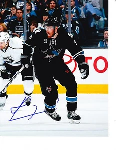 SAN JOSE SHARKS MARTIN HAVLAT SIGNED SKATING 8X10 - Picture 1 of 1