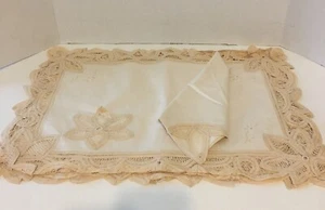 Set Of 4Vintage Cotton Embroidered Placemats And Napkins With Battenberg Lace - Picture 1 of 5