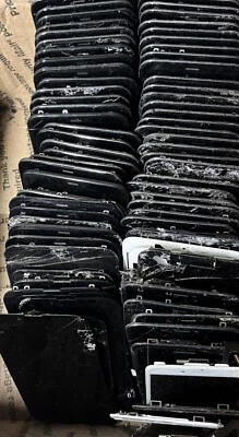 Lote Mixto de 50 Pantallas iPhone Rotas 8 a 15 Pro Max SOLO PIEZAS Foto 1 de 2