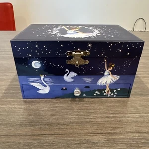 Caja de almacenamiento de joyas musicales para niñas con bailarina giratoria, diseño brillante, cisne - Imagen 1 de 7