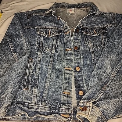 Vintage CHIC Denim Acid Wash Trucker Jacket L - Image 1 of 4