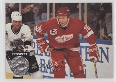 1991-92 Pro Set Platinum Vladimir Konstantinov #254 Rookie RC - Image 1 of 2