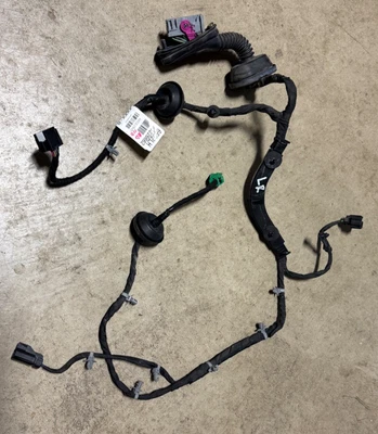 2015 GMC Sierra Driver Rear Door Harness 84290996 - Image 1 of 4