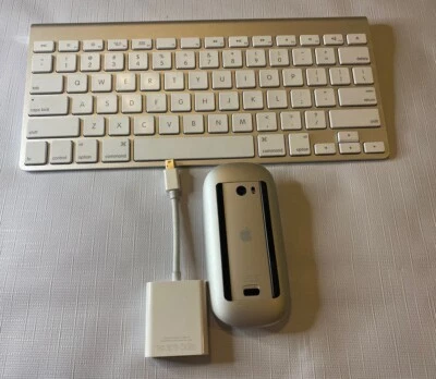 Apple A1314 Wireless Keyboard, Bluetooth Magic Mouse A1296, Display To VGA A1307 - Image 1 of 4