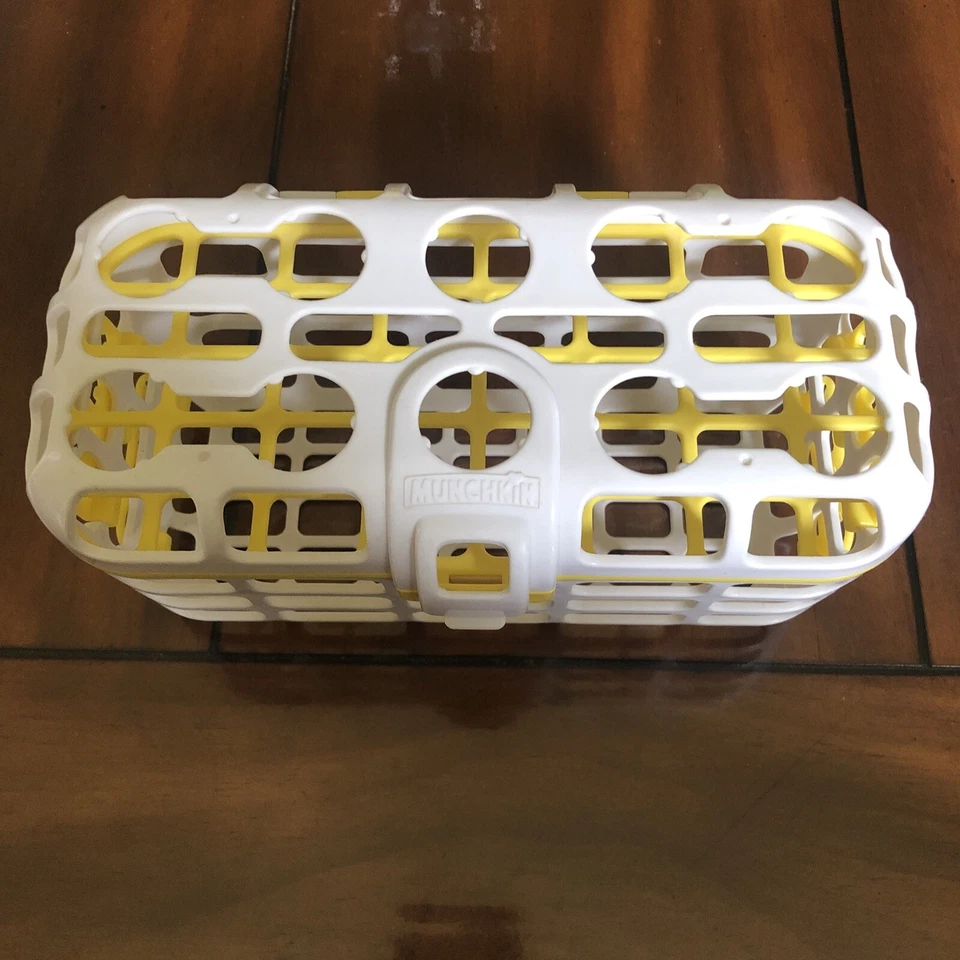 Cesta lavavajillas munchkin amarilla  Foto 1 de 4