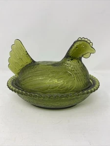 Vintage Indiana Glass Green Glass 7" Hen on Nest Covered Bowl Dish - Picture 1 of 7