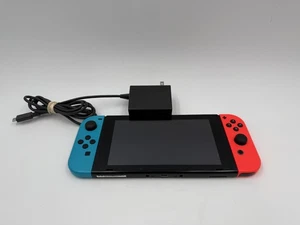 Nintendo Switch HAC-001 w/ Charger - Picture 1 of 4
