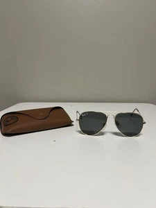 Ray Ban Pilotenbrille 3026 Large Metal 11 112 62 14 goldfarbenes Gestell schwarze Gläser - Bild 1 von 7