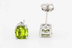 Peridot Stud Gemstone 925 Sterling Silver Handmade Stud For Daily Wear Stud For - Picture 1 of 8