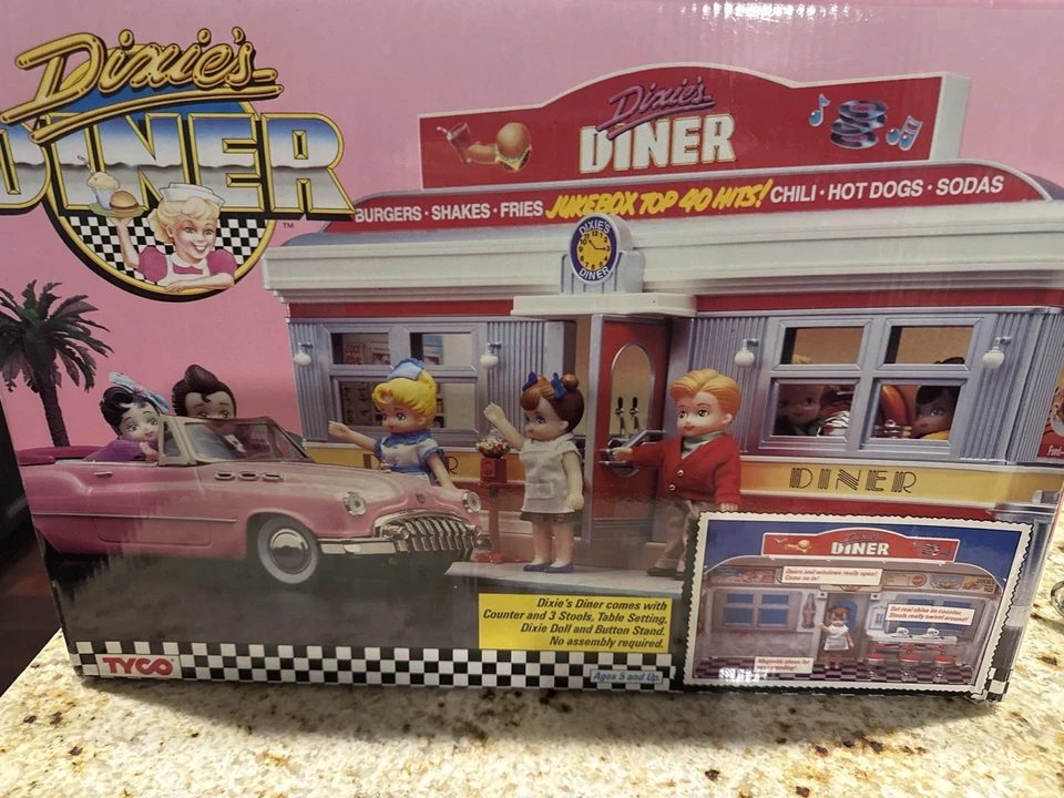 Vintage TYCO Dixie’s Diner Play set - Completo com Caixa, Boneca, Balcão, Banquetas - Imagem 1 de 4