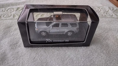 Литой под давлением инфракрасный двигатель Ford Escape 1:43 Progressive Insurance 70th Anniversary  - Изображение 1 из 2