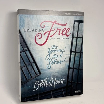 Beth Moore Breaking Free Leader Kit 6 DVDs 2 Books Updated Edition Leader Kit - Image 1 of 4