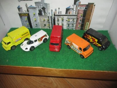 (5) VINTAGE DIE CAST CORGI 1:64 SCALE VANS-GOOD CONDITION - Image 1 of 4