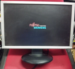 FUJITSU SIEMENS -  SCALEOVIEW L19W - 2 W9ZA - MONITOR USATO FUNZIONANTE 19" - Picture 1 of 4
