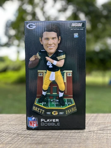 BRETT FAVRE GREEN BAY PACKERS RETIRED GATE SERIES BOBBLEHEAD FOCO NEW ORIG BOX Cover