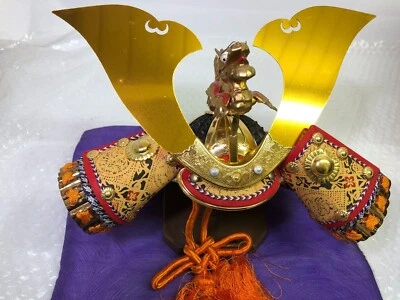 Japanese  Helmet Armor Samurai Ryugyoku KABUTO Traditional Armourer Gold - Image 1 of 4