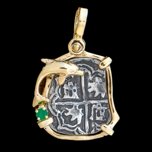 Joyería Atocha - Extraño colgante de moneda de plata real de 1 con marco de delfín de oro de 14K y E - Imagen 1 de 6