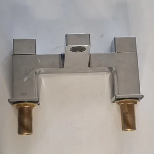 Mira Honesty Chrome Bathroom Bath Mixer Tap NEW / WITH DEFECT - Picture 1 of 16