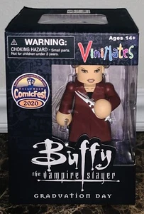 Figura Vinimates Diamond Buffy Vampire Slayer Graduation Day 2020 exclusiva de HCF - Imagen 1 de 5