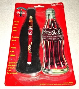 Penna a sfera in ceramica regalo Coca Cola vintage 1996 e custodia in latta - nuova - Foto 1 di 2