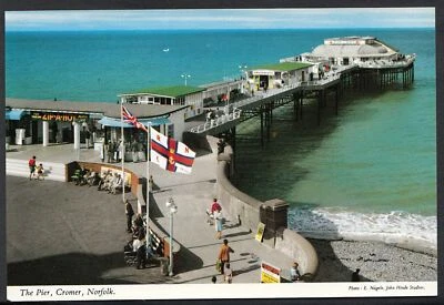 Norfolk Postcard - Cromer, The Pier. John Hinde, Unused    DP827 - Image 1 of 2