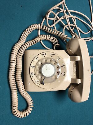 Vintage Beige Bell System Western Electric Rotary Dial Desk Telephone Tan Buff • 28.40€