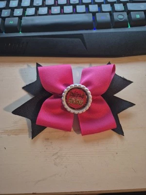 2º Grado Rocas Rosa y Negro 5.75" Lazo de Pelo con Pasador Foto 1 de 4