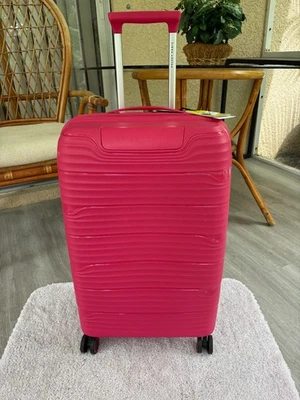 Delsey Paris Dune 25" Expandable Spinner Color: Viva Magenta - Image 1 of 4