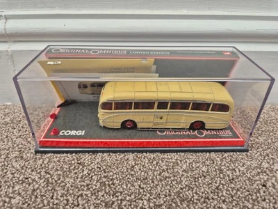 CORGI OOC 1/76 BURLINGHAM SEAGULL WALLACE ARNOLD TOURS SWITZERLAND BUS 40301 - Image 1 of 4