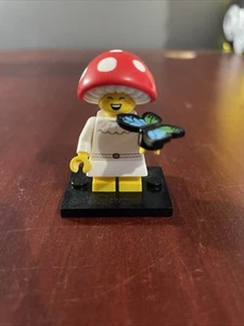 Authentic LEGO 71045 Series 25 Mushroom Sprite Minifigure Complete - Picture 1 of 4