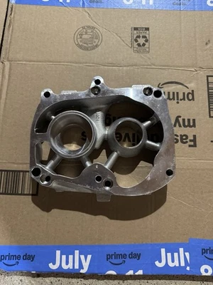 Placa de rodamiento Dodge/Mopar Charger/Challenger Hellcat 2,4 L OEM Foto 1 de 2