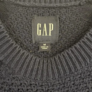 Gap Boys Sweater, Navy Blue, Sz Medium, Long Sleeves, Soft, Warm Crew Neck - Picture 1 of 5