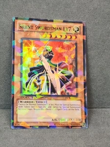 Yugioh Silent Swordsman LV7 DT06-EN001 Duel Terminal Super Parallel Limited NM - Picture 1 of 10