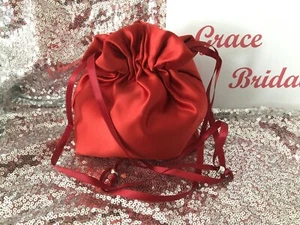 BOLSO DOLLY DE SATÉN ROJO CLARET NUPCIAL B/MAID GRADUACIÓN BODA NIÑA DE LAS FLORES*HECHO/VENDEDOR EN REINO UNIDO* - Imagen 1 de 27