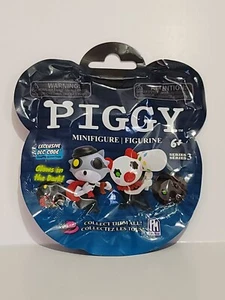 Roblox Piggy Serie 3 Blind Bag Figur mit Code GLOW IN THE DARK - Bild 1 von 8