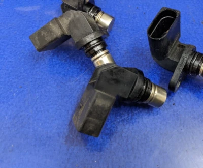 *QUANTITY 1* oem bentley w12 VW MV T4 CAM Camshaft Position / Sensor 06A905161A - Image 1 of 4