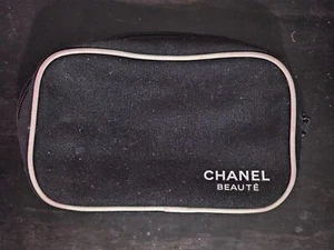 Chanel BLACK MAKE UP POUCH bag - Picture 1 of 6