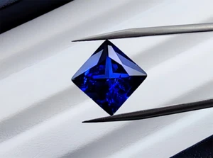 Top Quality Square Cut Royal Blue Sapphire Lab-Created AAAA+ Loose Gemstone - Picture 1 of 4