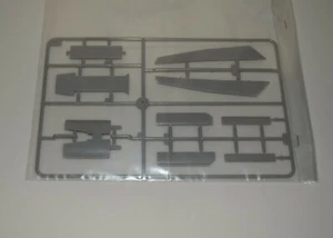 TRUMPETER F-8J CRUSADER 02273 ⭐PARTS⭐ SPRUE F-AIR BRAKE+VENTRAL FINS+MORE 1/32  - Picture 1 of 3