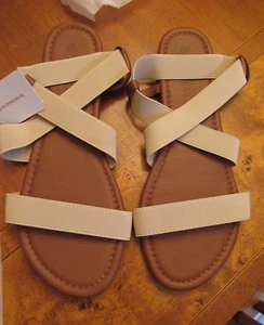 Women's Sandal Up Tan Flat Sandal - Size 11 - Picture 1 of 6