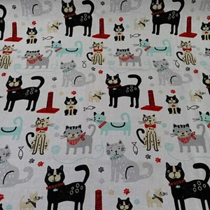 Cats Cotton Quilt Fabric Scant Fat Quarter Multicolor On White - Picture 1 of 3